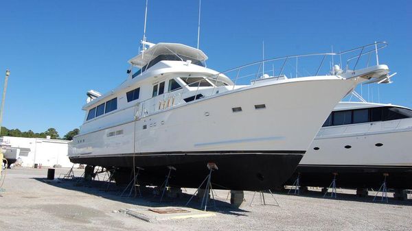 Hatteras 78 Aft Cockpit Motoryacht 