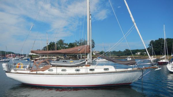 Cape Dory 36