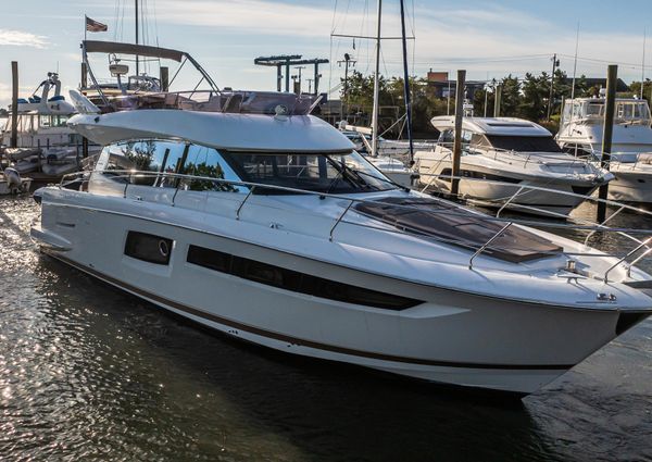 Prestige 500 Flybridge image