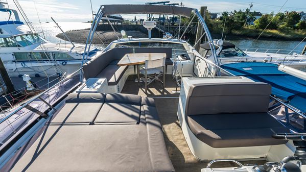 Prestige 500 Flybridge image