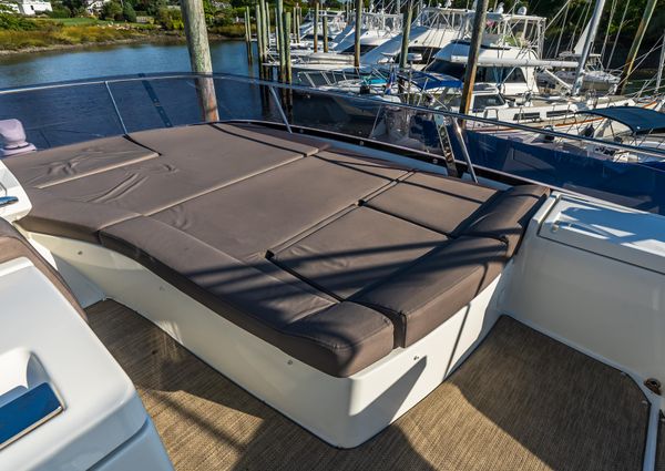 Prestige 500 Flybridge image