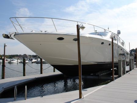 Sea Ray 680 Sun Sport image