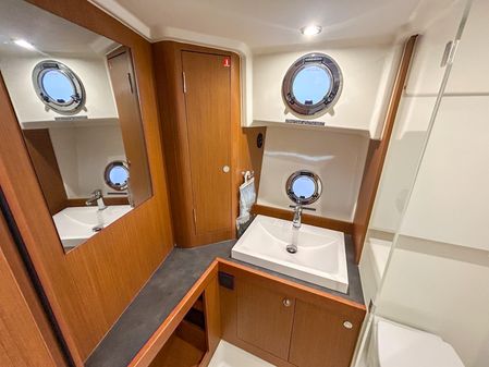 Beneteau Swift Trawler 35 image