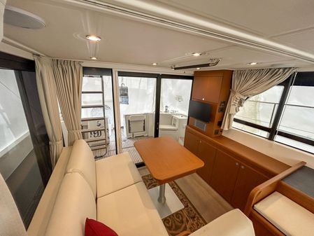 Beneteau Swift Trawler 35 image