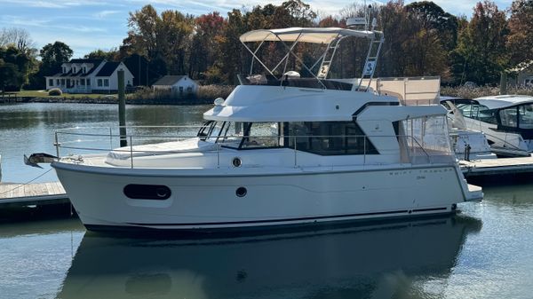 Beneteau Swift Trawler 35 