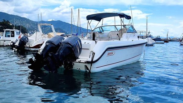 Boston Whaler 28 Conquest image