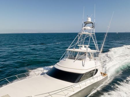 Hatteras GT70 image