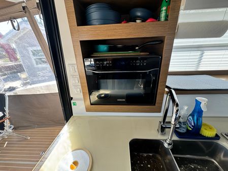 Fountaine Pajot MY 37 image