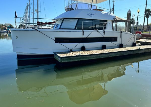 Fountaine Pajot MY 37 image