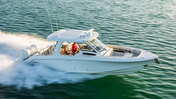 Boston Whaler 350 Realm 