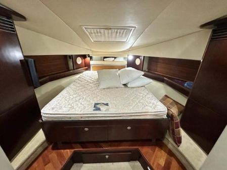 Sea Ray Sundancer 48 image