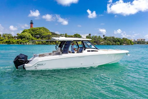 Boston Whaler 350 Realm image