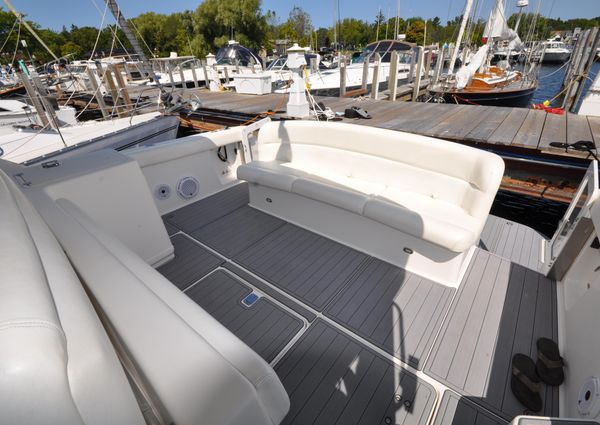 Tiara Yachts 3500 Express image