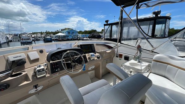 Carver 41 Cockpit Motor Yacht image