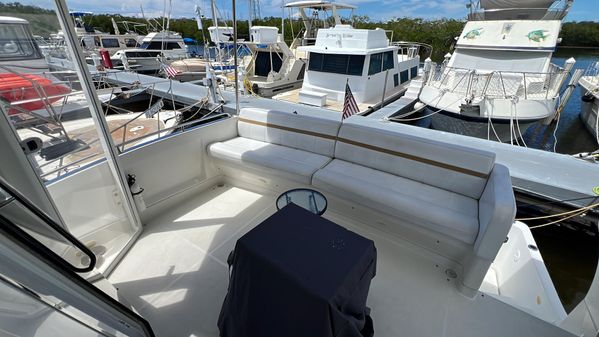 Carver 41 Cockpit Motor Yacht image