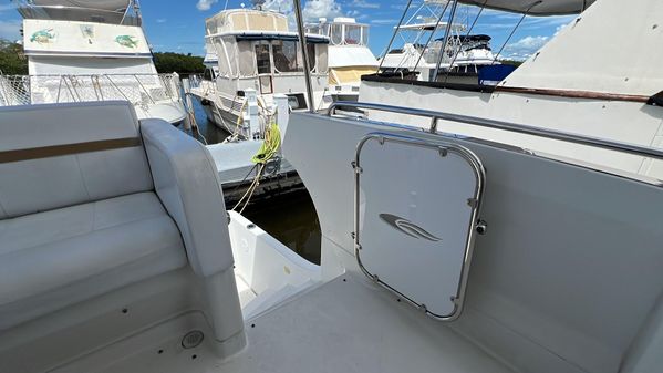 Carver 41 Cockpit Motor Yacht image