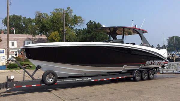 Mystic Powerboats M4200