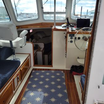 Blue-seas 31-PALM-BEACH-FLYBRIDGE-CRUISER image