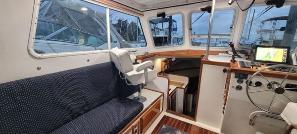 Blue-seas 31-PALM-BEACH-FLYBRIDGE-CRUISER image