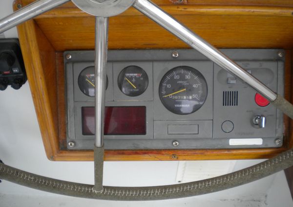 Custom Featherstone Marine Center Cockpit image