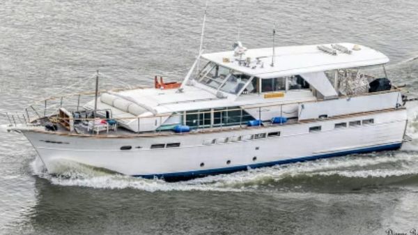 Chris-Craft 57 Constellation