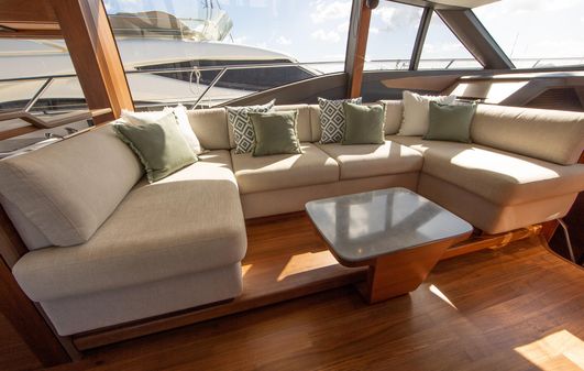 Princess Yachts V60 image