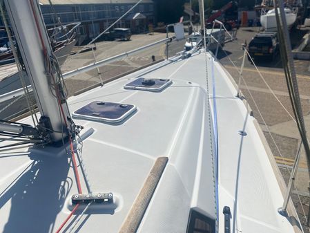 Beneteau OCEANIS-37 image