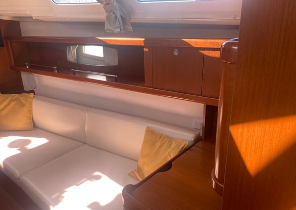 Beneteau OCEANIS-37 image