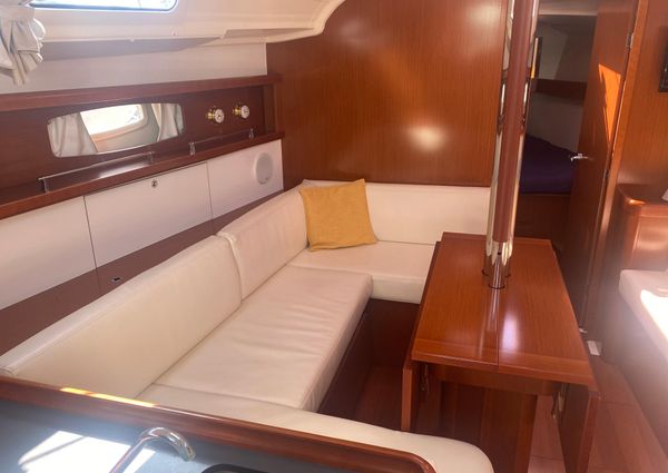 Beneteau OCEANIS-37 image