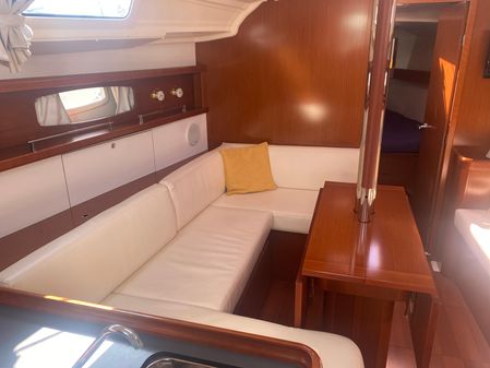 Beneteau OCEANIS-37 image