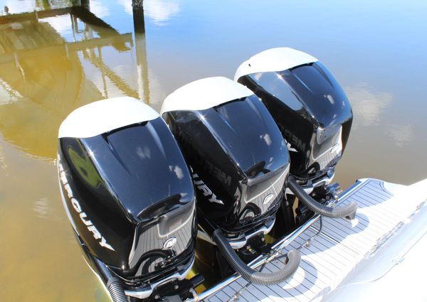 Mystic-powerboats M3800 image