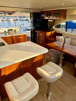 Riviera 5400 Sport Yacht image