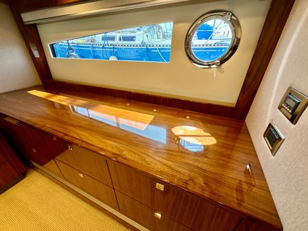 Riviera 5400 Sport Yacht image