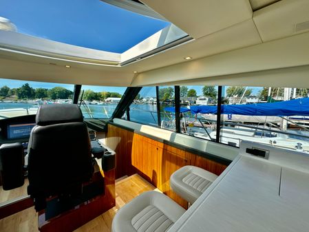 Riviera 5400 Sport Yacht image