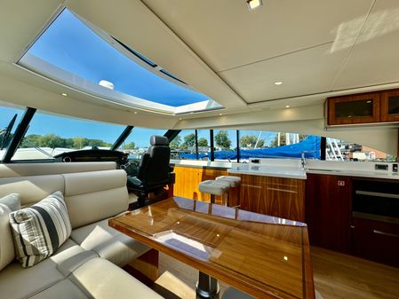 Riviera 5400 Sport Yacht image