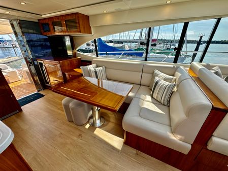 Riviera 5400 Sport Yacht image