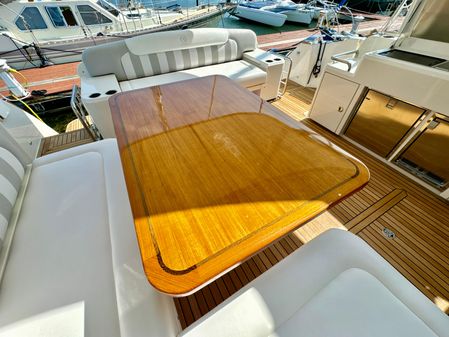 Riviera 5400 Sport Yacht image