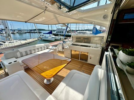 Riviera 5400 Sport Yacht image