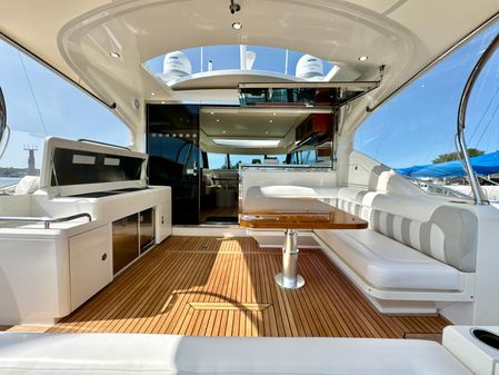 Riviera 5400 Sport Yacht image