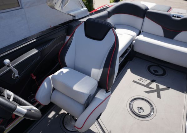 MasterCraft XT22 image