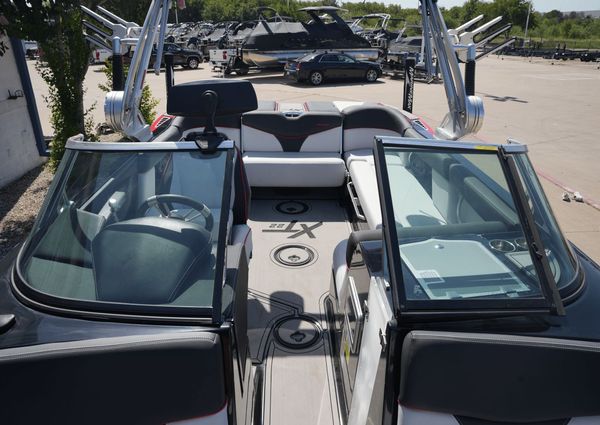 MasterCraft XT22 image