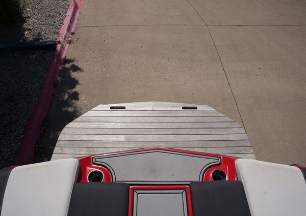 MasterCraft XT22 image