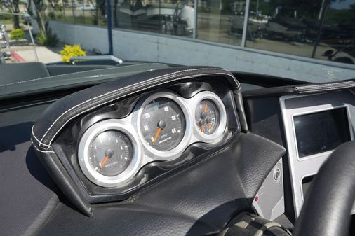 MasterCraft XT22 image