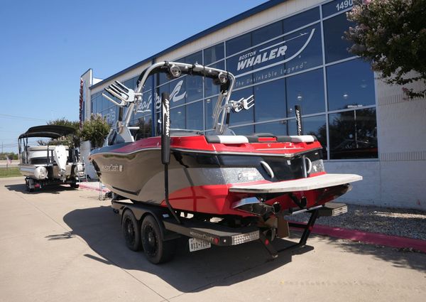 MasterCraft XT22 image