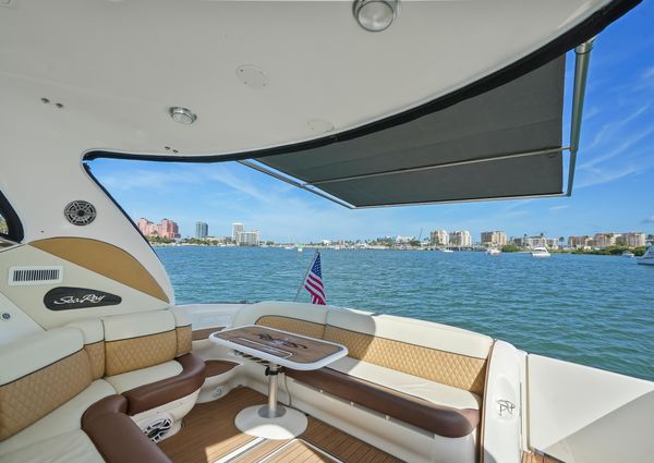 Sea Ray 510 Sundancer image