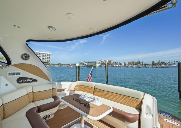 Sea Ray 510 Sundancer image