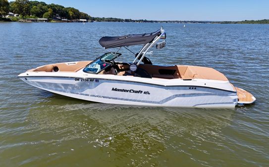 MasterCraft NXT24 image