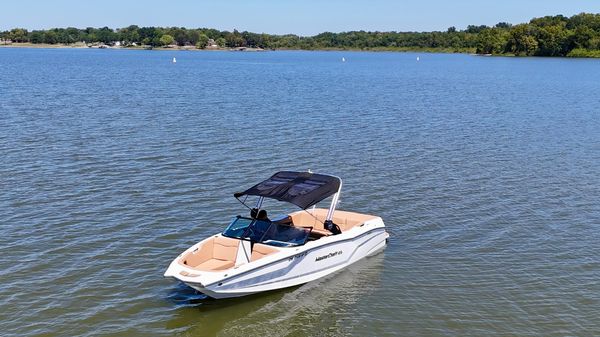 MasterCraft NXT24 image