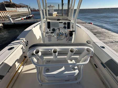 Robalo R200-CENTER-CONSOLE image