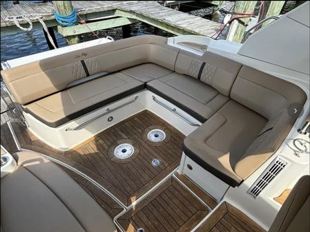 Sea Ray Sundancer 350 Coupe image